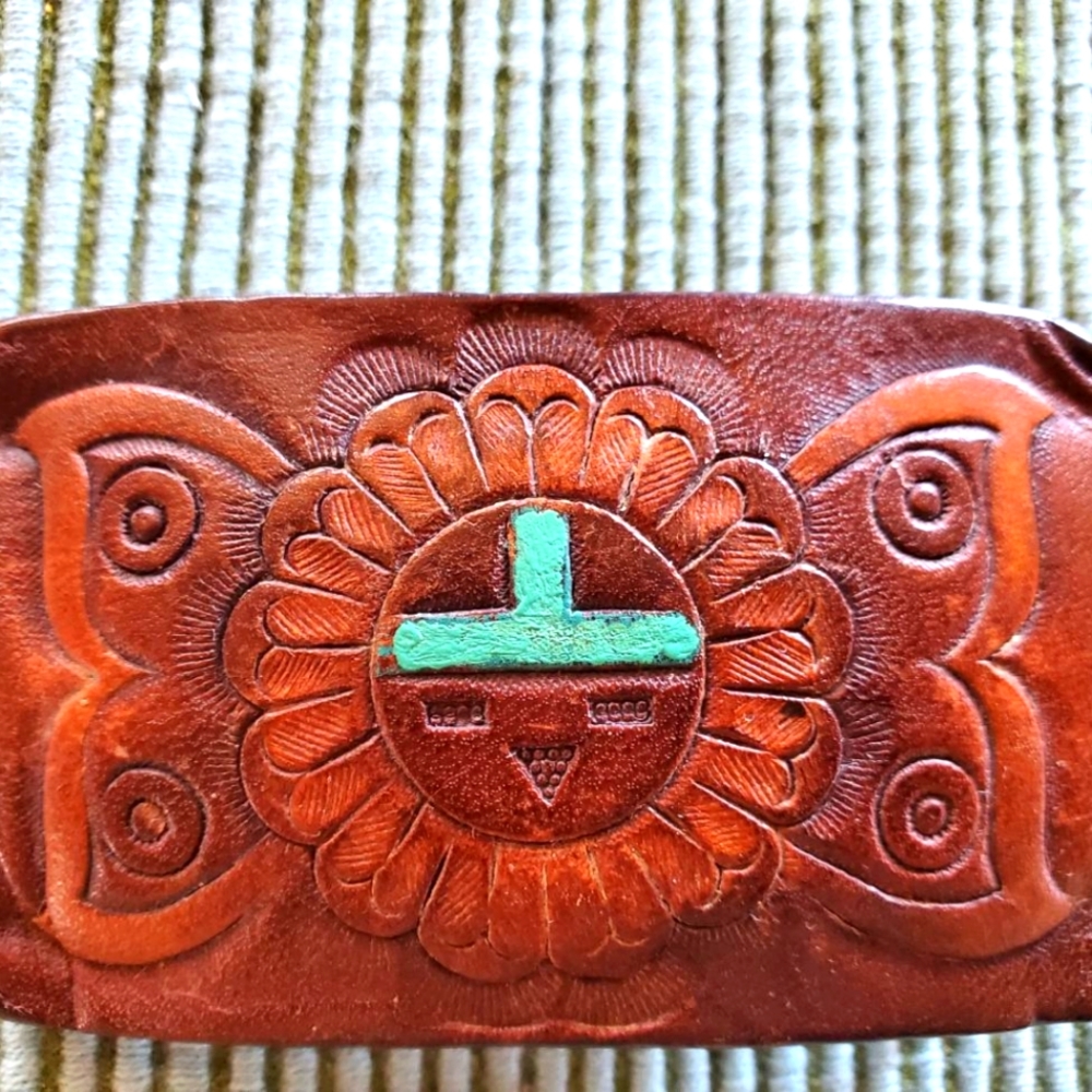 Vintage tooled brown leather belt buckle- Zuni. 3.5L by 2W